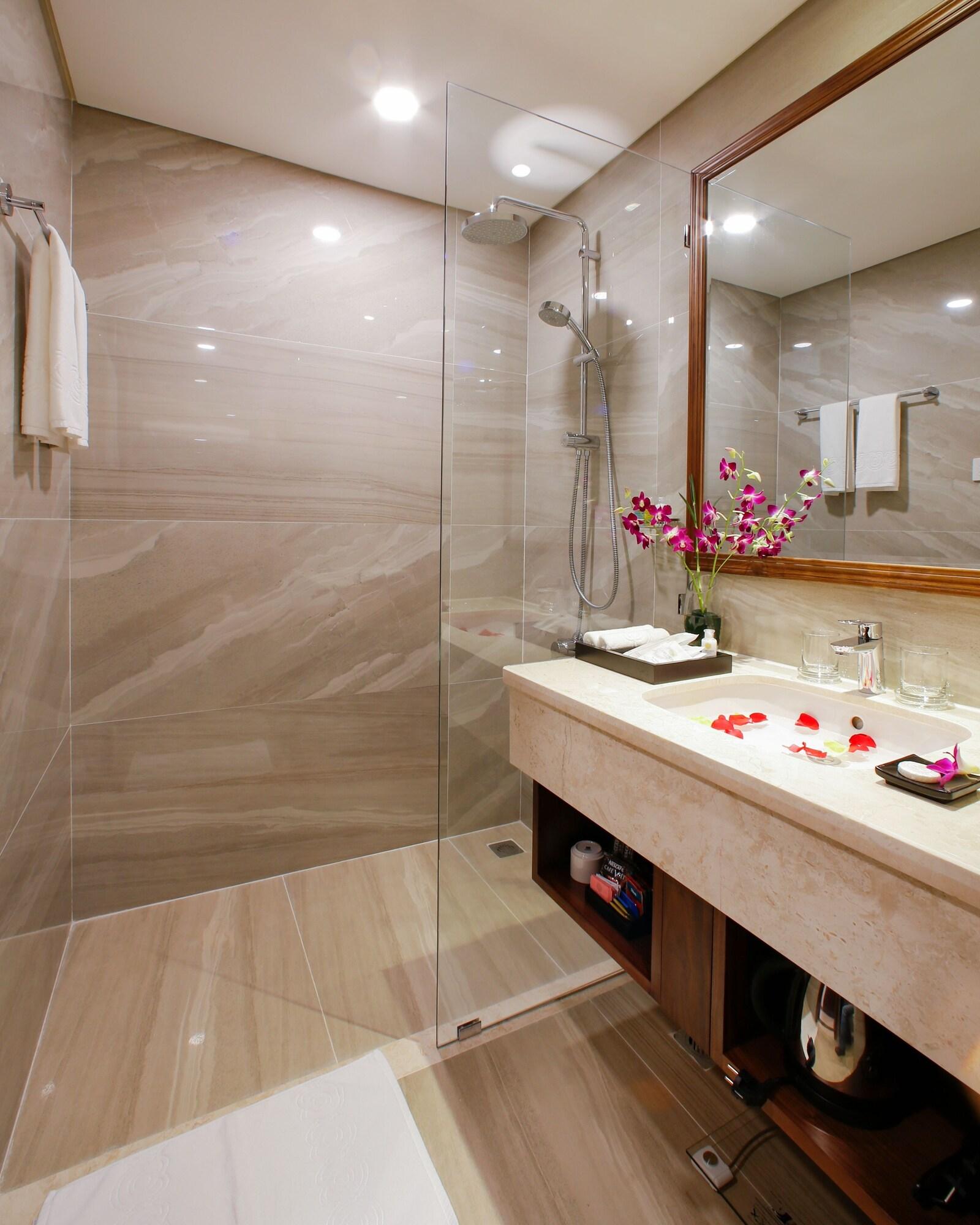 Orchids Saigon Hotel Хошимин Экстерьер фото